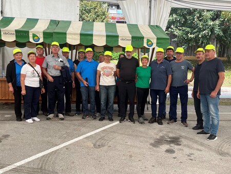 foto pohod upokojenci 6